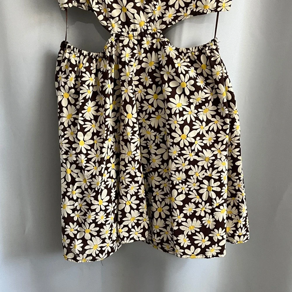 Indulge In Style Brown Daisy Floral Cut-Out Mini Dress Womens Large V-Neck Retro
